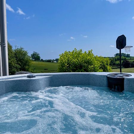 The Retreat, Sauna & Hot Tub, Charming & Cosy Gem Blandford Forum Ngoại thất bức ảnh
