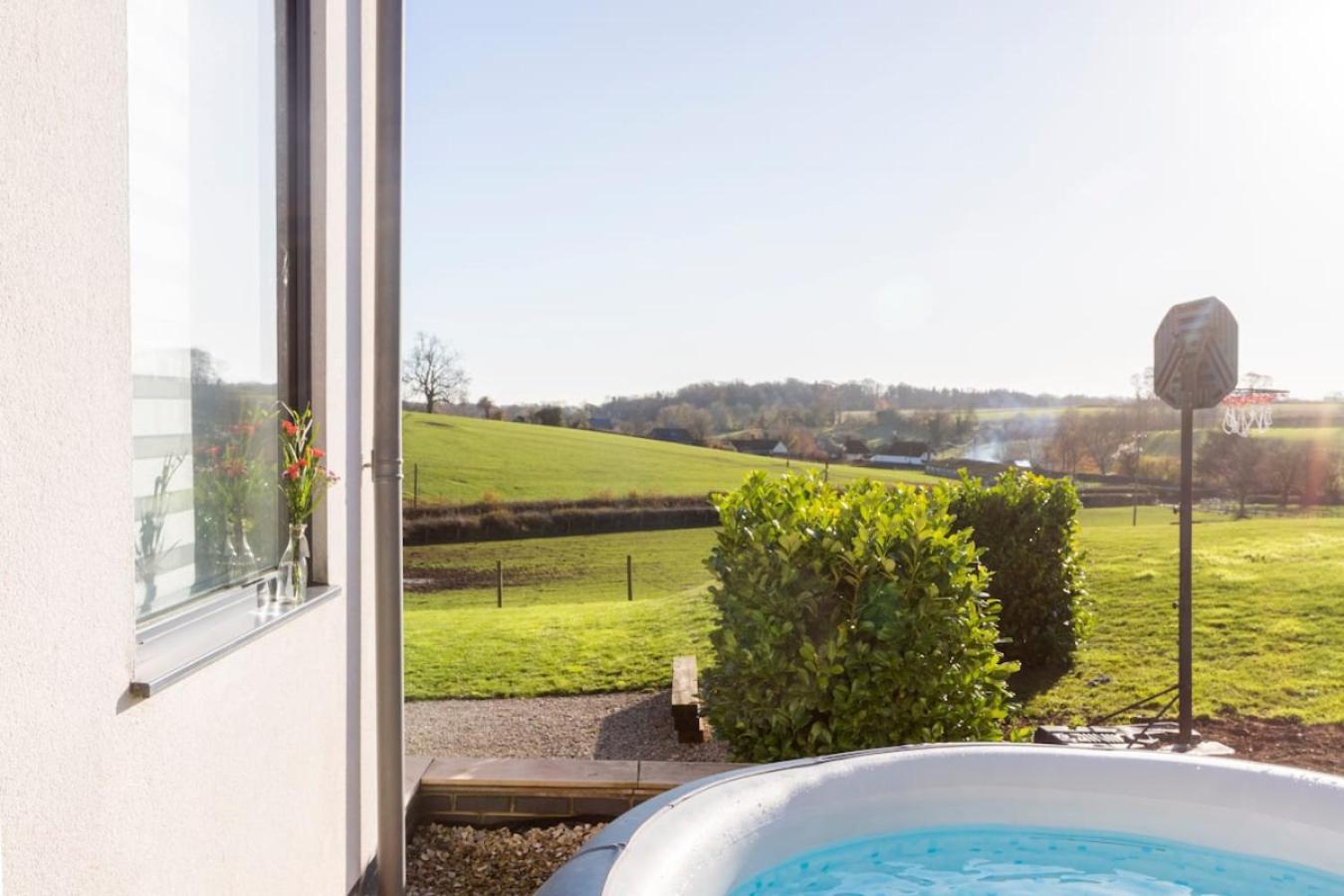 The Retreat, Sauna & Hot Tub, Charming & Cosy Gem Blandford Forum Ngoại thất bức ảnh